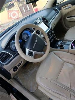 کرایسلەر 300